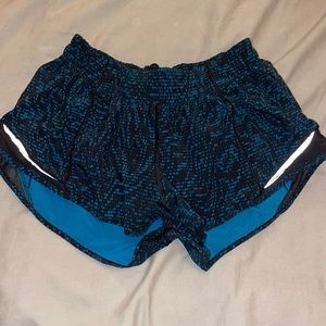 Lulu Lemon running shorts black and blue